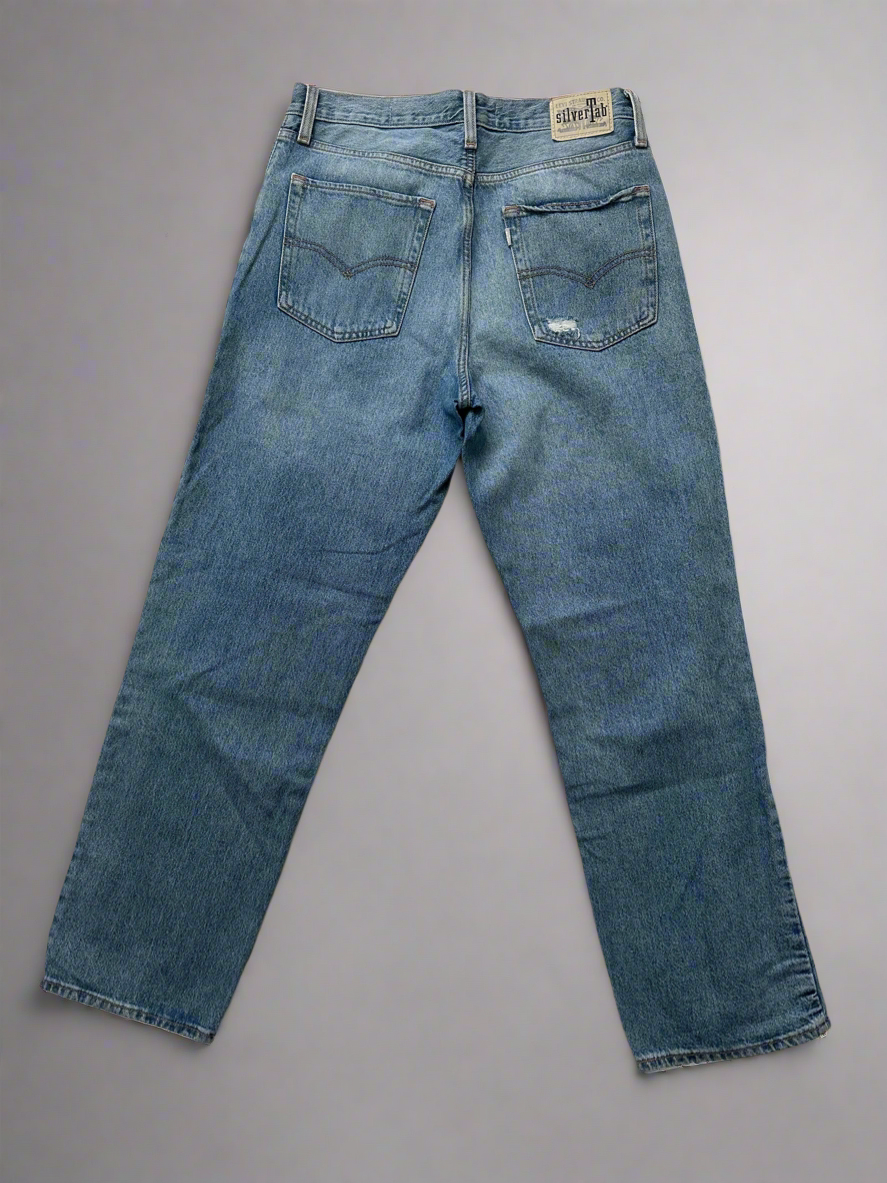 distressed silvertab levis jeans/ 31x31